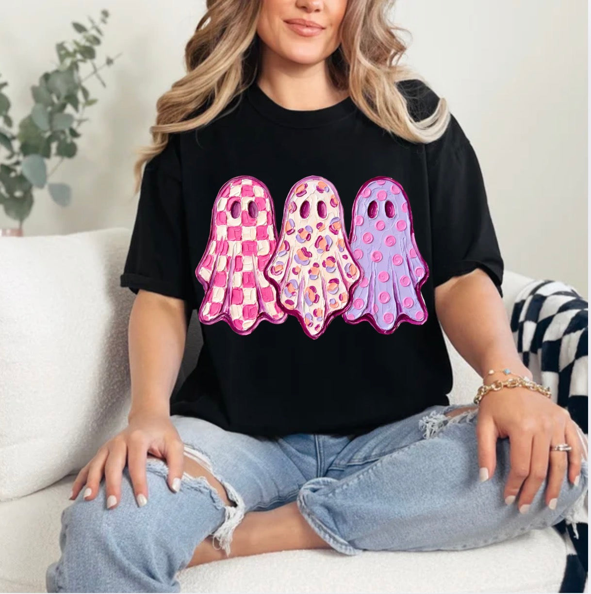 Retro Paint Ghost, Girly Summerween, Preppy Halloween Graphic T-shirt