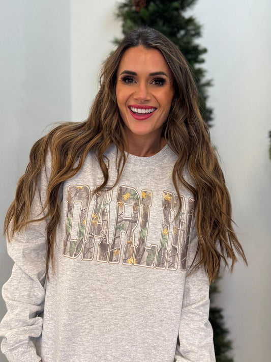 Retro Camo Western Darlin, Retro Camo, Country Distressed Cowboy Quote, Camouflage Design, Western Concert, Southern Sweatshirt