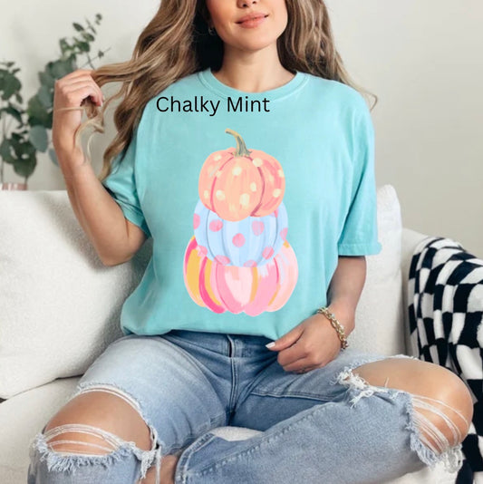 Pink Stacked Pumpkins, Preppy Fall, Preppy Pumpkins, Pastel Pumpkins, Coquette Fall Pumpkin, Trendy Fall T-shirt
