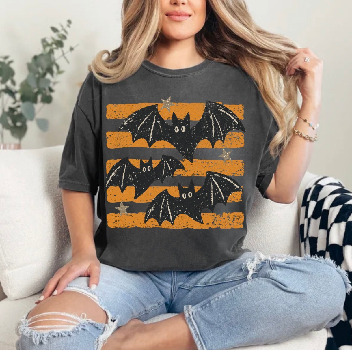 Halloween Bats Stripes, Distressed Fall, Trendy Spooky, Bats Trending T-shirt