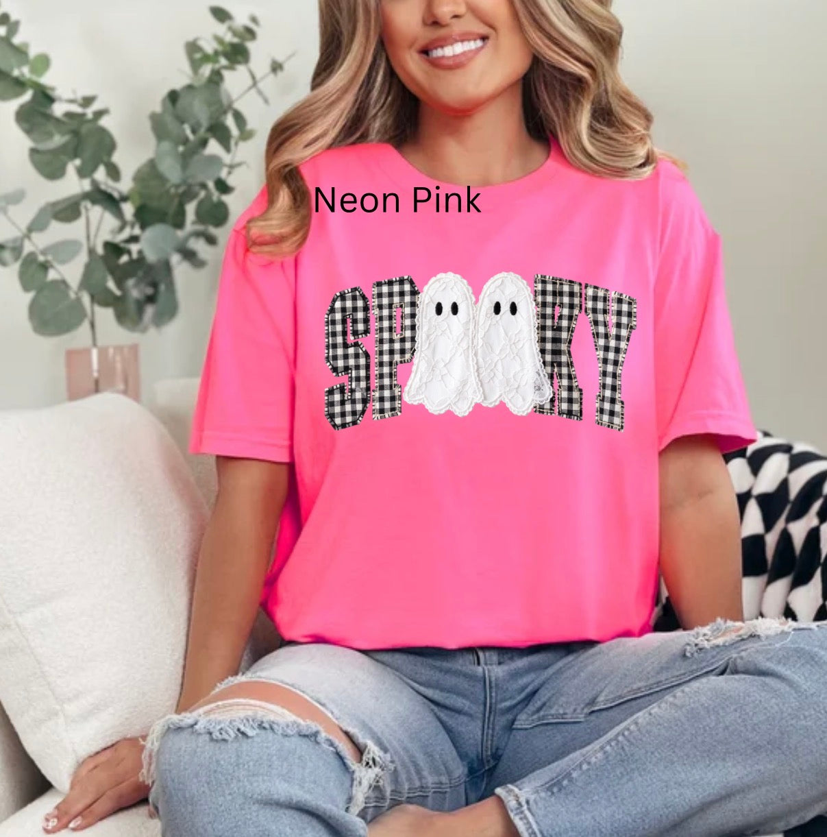 Gingham Spooky Ghost, Gingham Halloween, Lace Ghost, Vintage Halloween, Trendy Halloween T-shirt