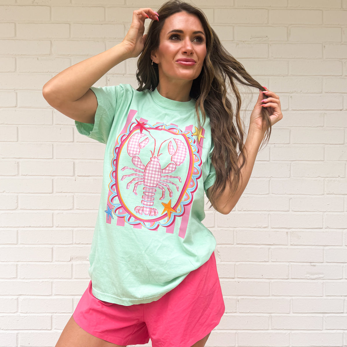 Preppy Coastal Lobster Bow, Scalloped Frame Lobster, Pink Gingham Lobster, Summer Beach T-Shirt