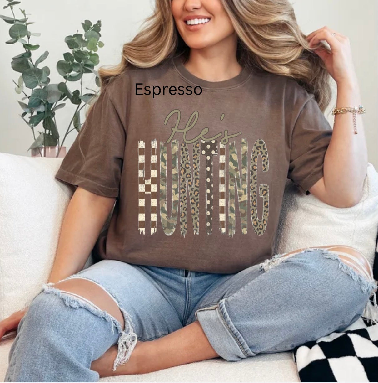 Preppy He's Hunting, Camo, Western, Vintage, Retro Hunting, Wife, Camouflage, Checkered, Trendy Hunting T-shirt