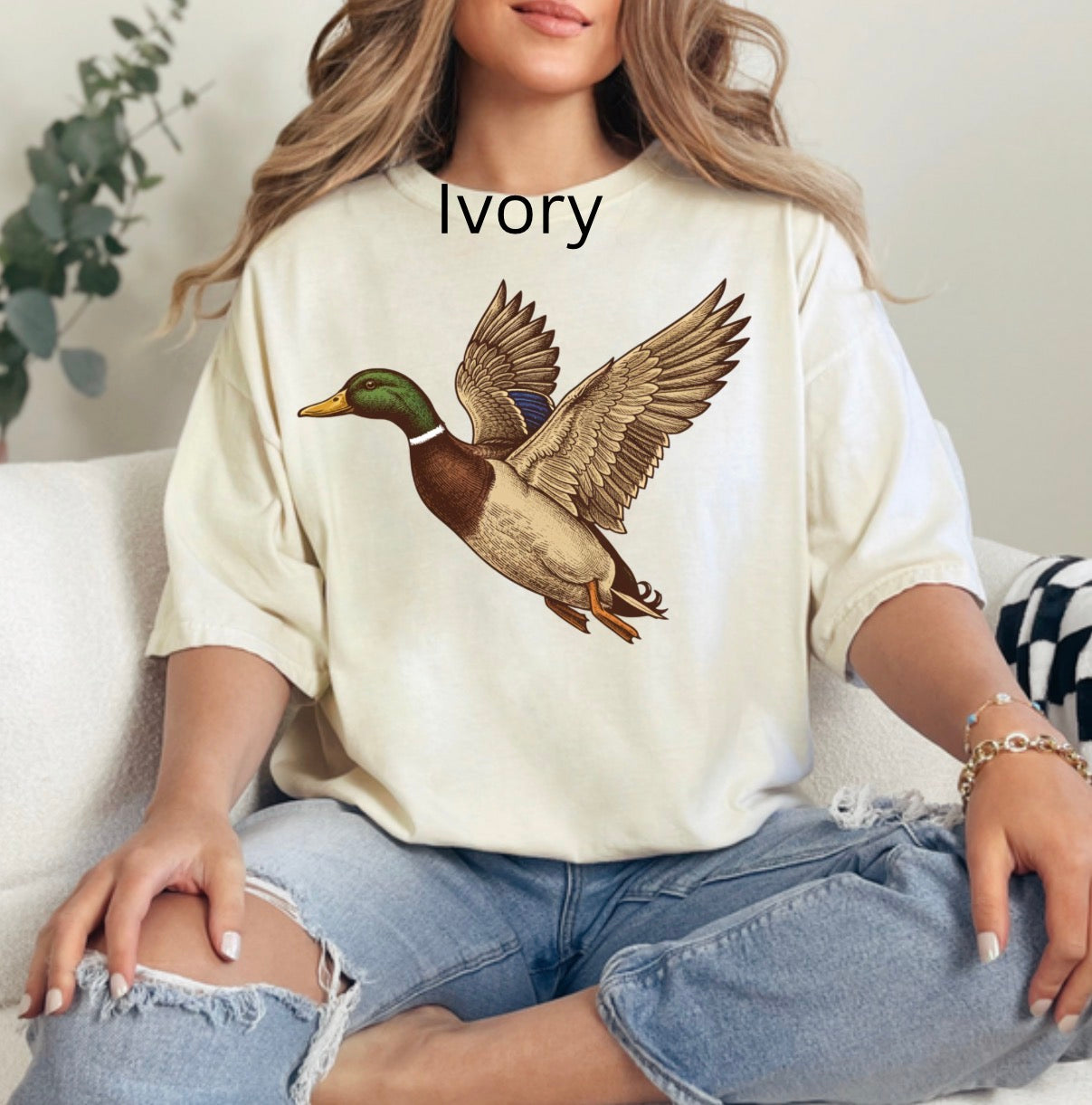 Vintage Flying Mallard Duck, Mallard Duck, Flying Mallard, Retro Duck Hunting png, Hunting Season Sublimation Design