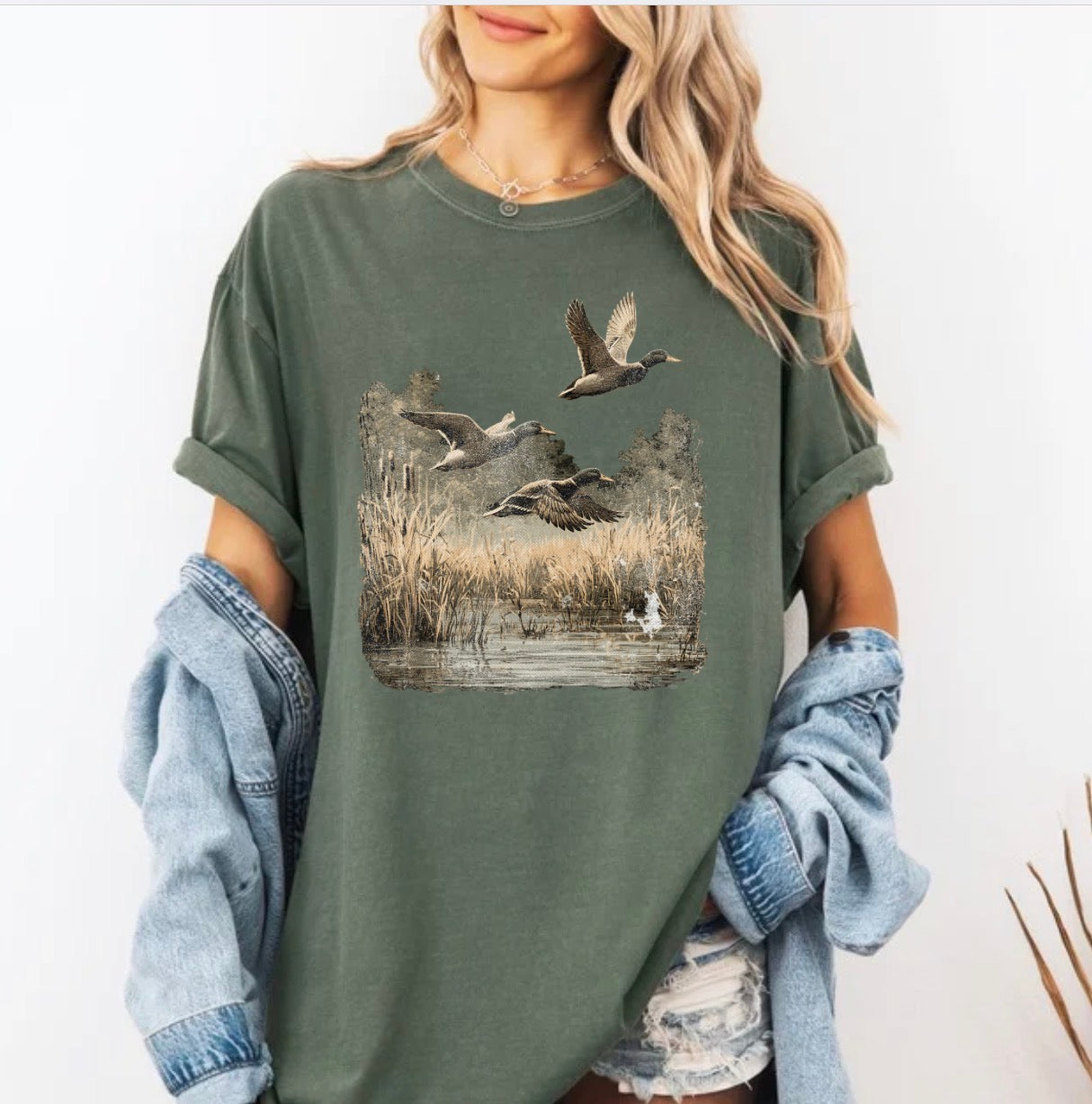 Vintage Wildlife Sunset Scene, Waterfowl, Vintage Duck Hunter, Mallard, Hunting T-shirt
