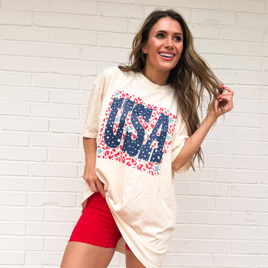 Retro USA, Distressed Leopard USA, Preppy 4TH Of July, Vintage USA, Leopard Print Patriotic America, Memorial Day T-shirt