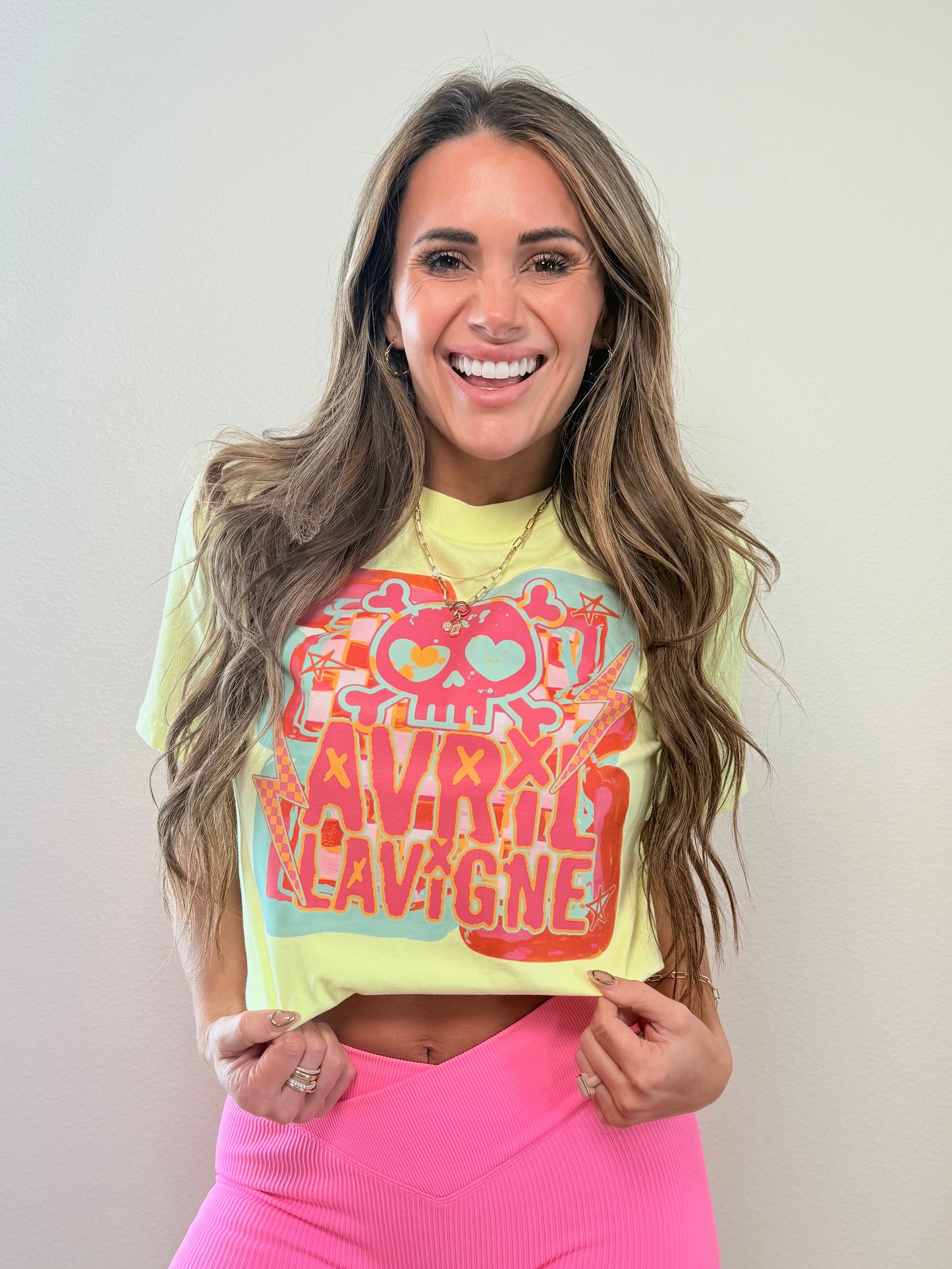 Neon @vr!l Band Tshirt