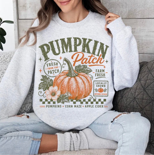 Retro pumpkin patch, fall vibes, cozy season, trendy fall Sweatshirt