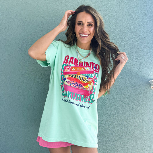 Vintage Sardines, Tinned Fish, Coastal Aesthetic, Retro Girly Beach & Travel Sardine, Trendy Summer, Preppy Fish T-shirt