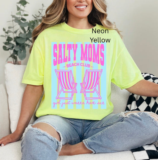 Salty Moms Beach Club, Beach Life, Sweet Summer Time, Neon Trendy Summer Vibes, Distressed Beach, Lake Pool River T-shirt