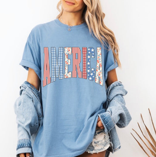 Retro America, 4th of July, Patriotic, USA, America, Independence Day, Girly Patriotic T-shirt