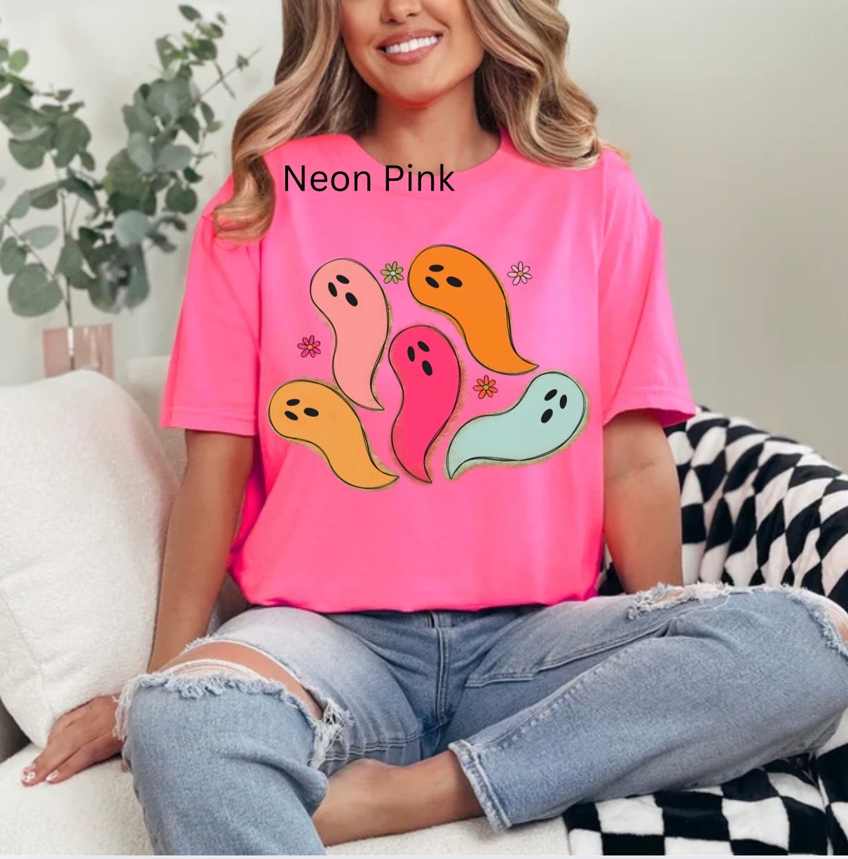 Retro Ghost, Retro Halloween, Trending, Girly Halloween, Spooky, Fall, Faux Glitter T-shirt