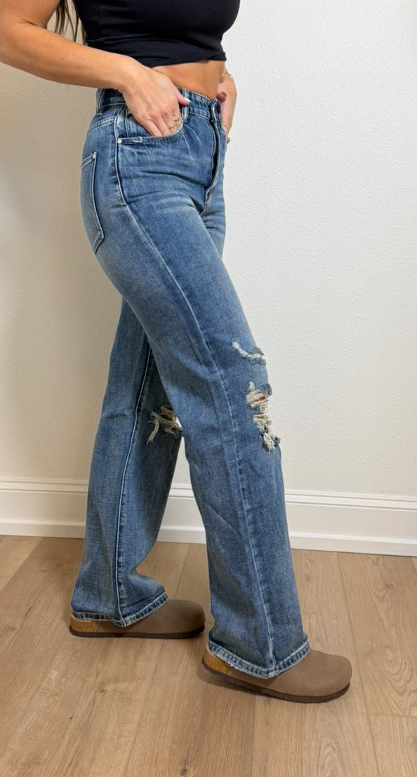 Ava Alyse Vintage Relaxed Jeans