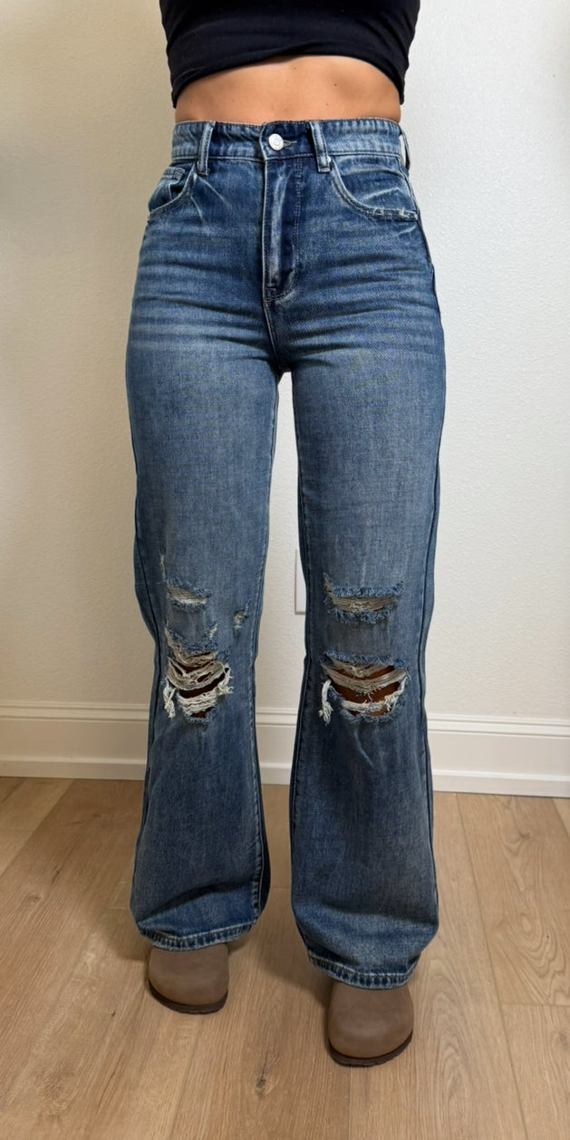 Ava Alyse Vintage Relaxed Jeans