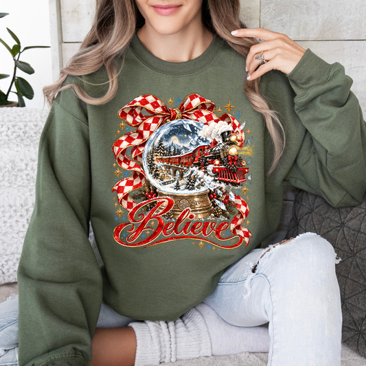 Believe Christmas Train, Snow Globe Christmas, Vintage Holiday Train, Retro Christmas, Coquette Bow Sweatshirt